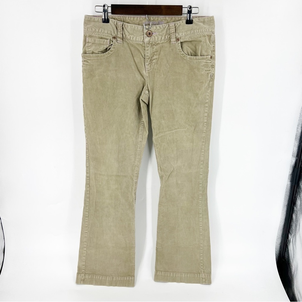 ✅ AMERICAN EAGLE TAN CORDUROY BOOT LEG PANTS SIZE 10 LONG